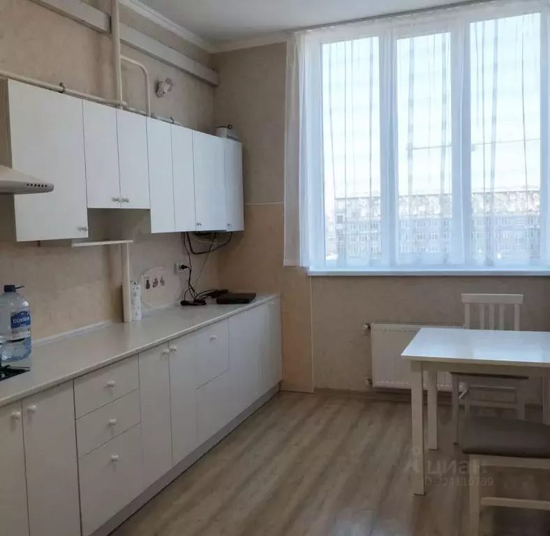 1-к кв. Крым, Симферополь ул. Тренева, 21 (50.0 м) - Фото 2