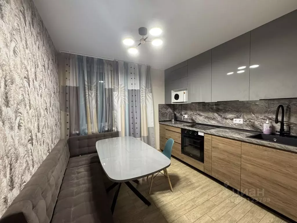 1-к кв. Ленинградская область, Мурино Всеволожский район, ул. ... - Фото 1