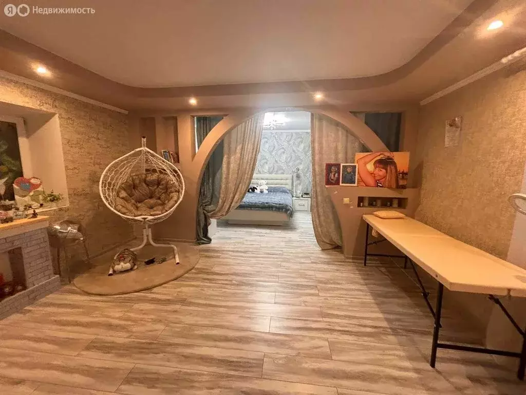 Дом в село Николаевка, улица Пушкина (220 м) - Фото 2