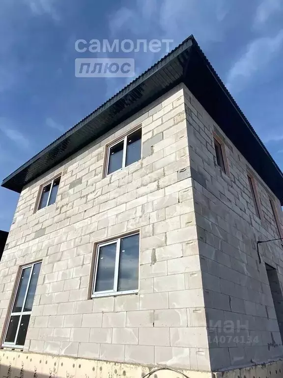 Дом в Иркутская область, Иркутский муниципальный округ, Маркова рп ... - Фото 1