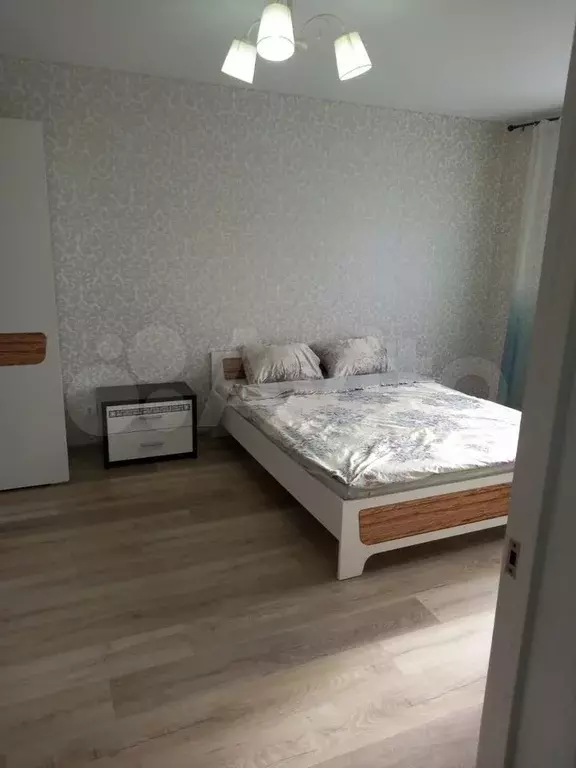 1-к. квартира, 40 м, 8/9 эт. - Фото 0