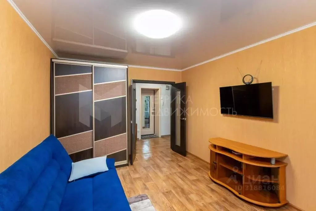 2-к кв. Тюменская область, Тюмень ул. Щербакова, 112 (47.0 м) - Фото 0