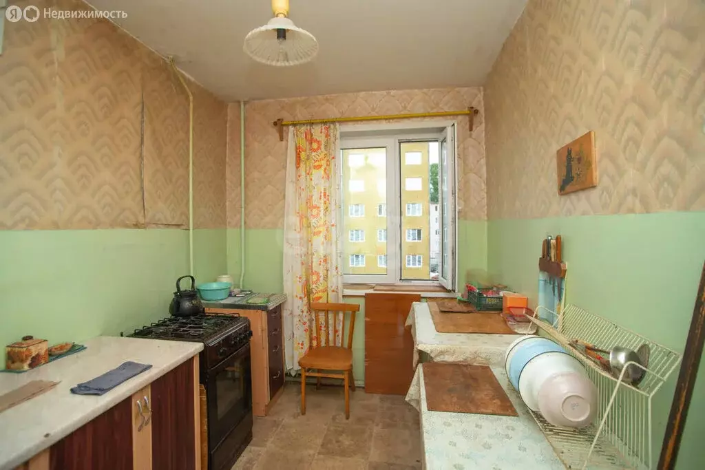 3-комнатная квартира: Ульяновск, Сиреневый проезд, 5 (64.8 м) - Фото 0