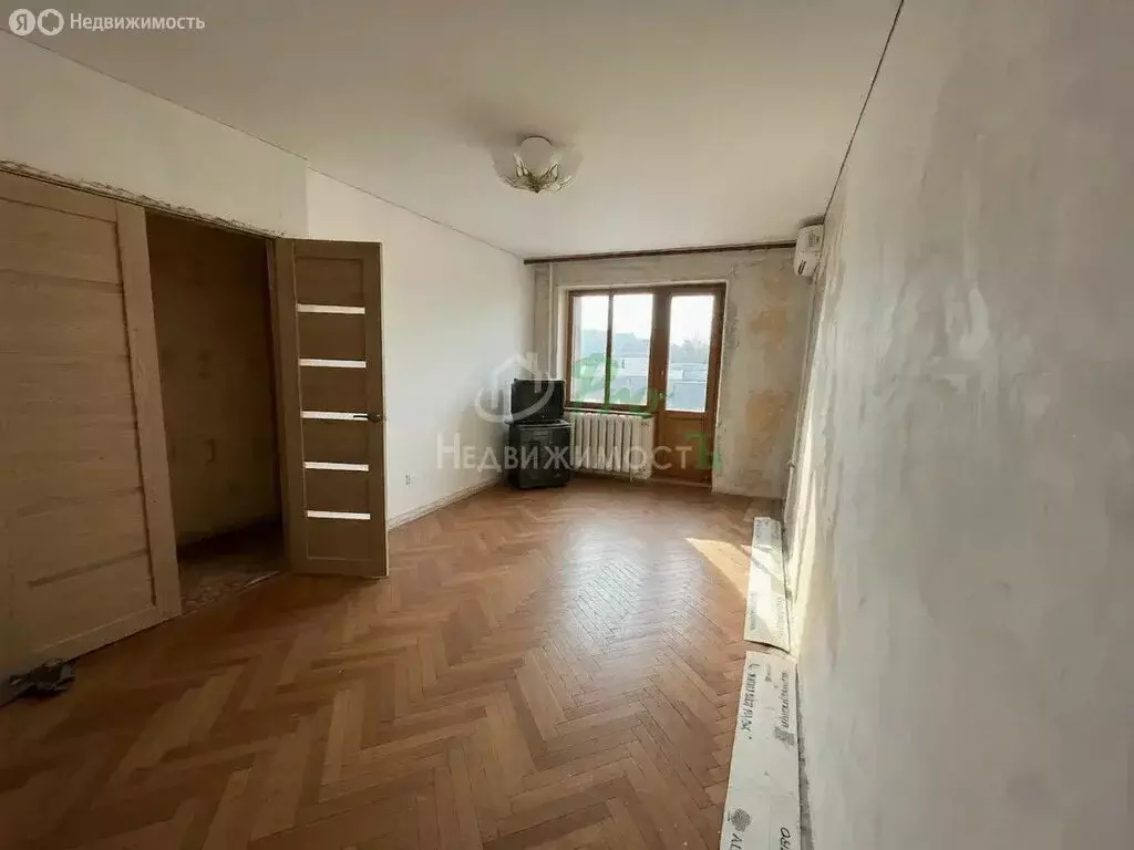 3-комнатная квартира: Ейск, улица Розы Люксембург, 17 (55.7 м) - Фото 2