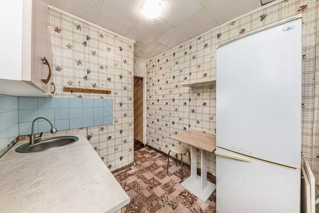 1-к кв. Челябинская область, Челябинск ул. Южный Бульвар, 45 (30.2 м) - Фото 2