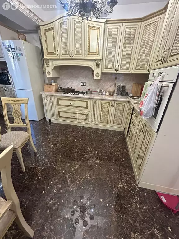 3-комнатная квартира: Сочи, микрорайон Мамайка, Крымская улица, 67/1 ... - Фото 1