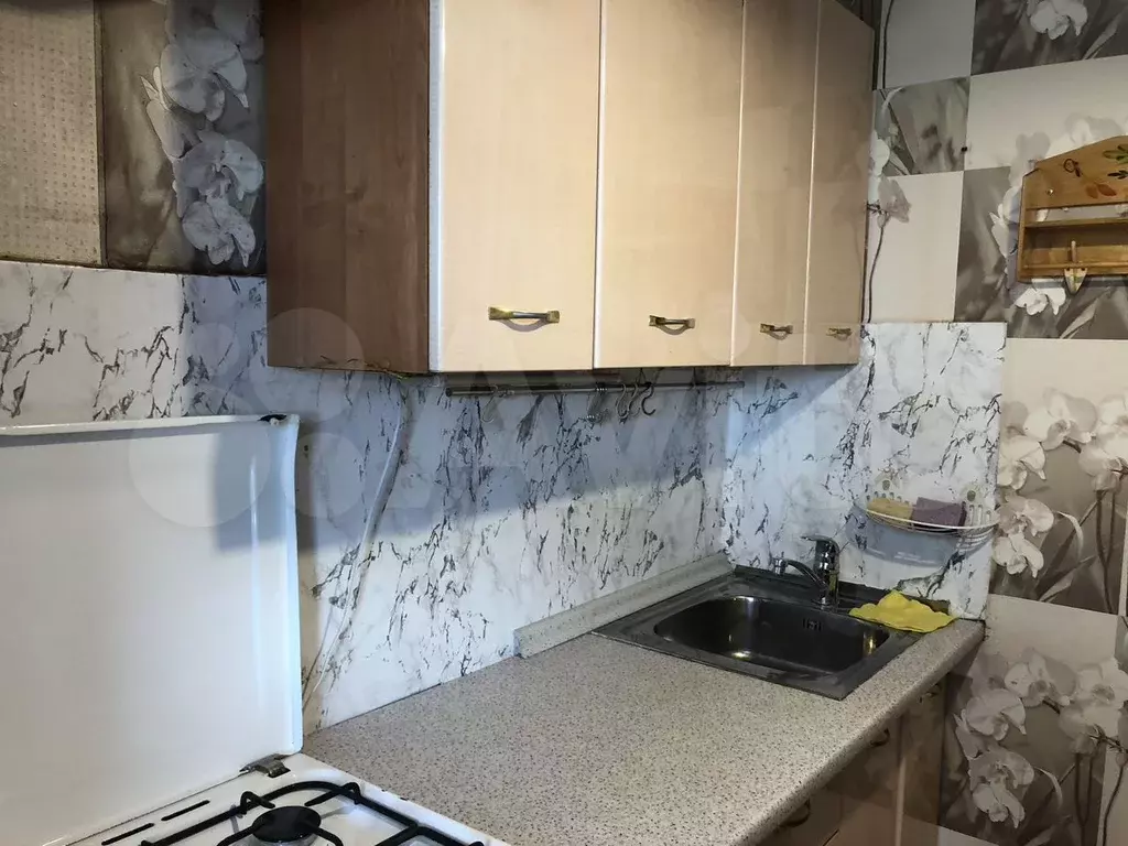 4-к. квартира, 70 м, 9/9 эт. - Фото 1