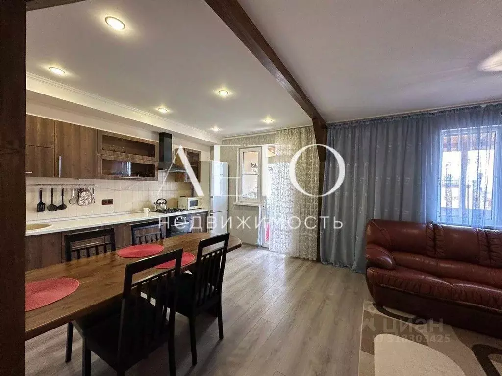 Квартира, 3 комнаты, 110 м - Фото 0