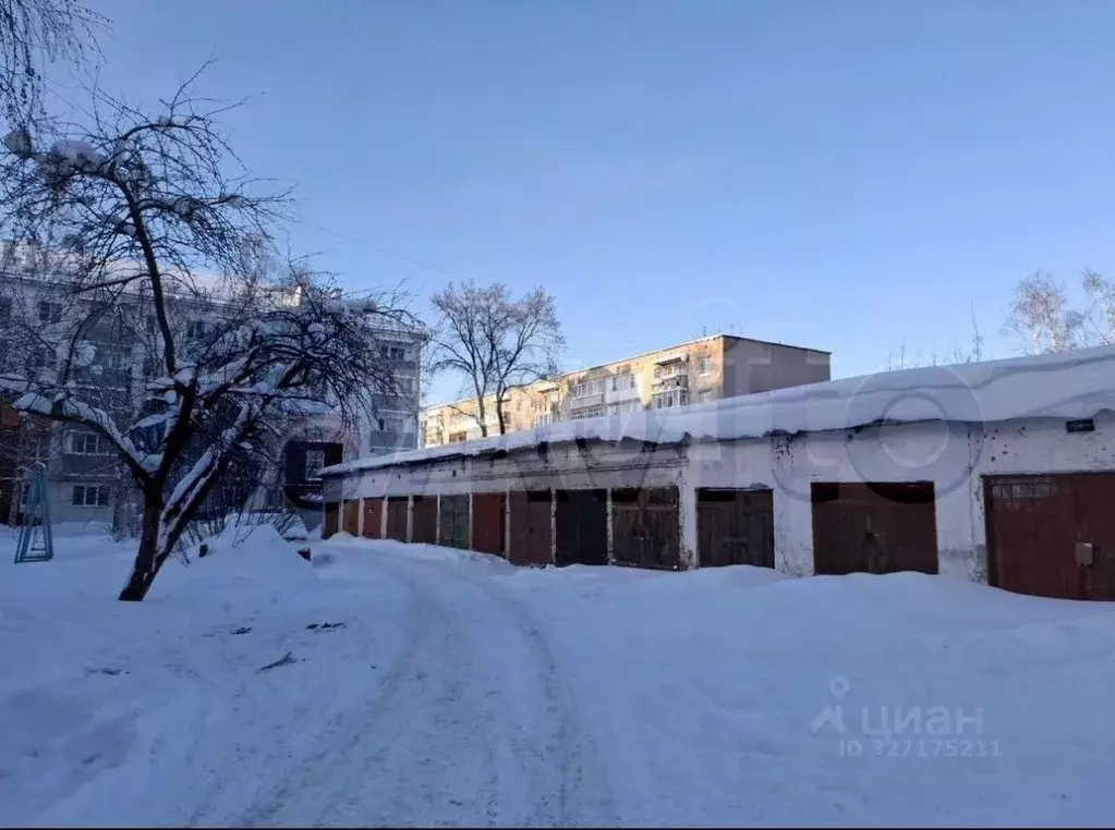 Гараж в Вологодская область, Сокол ул. Добролюбова (20 м) - Фото 1