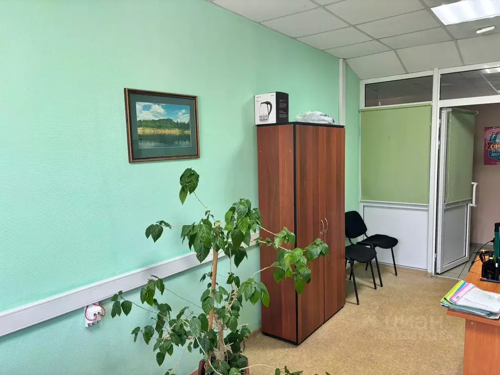 Помещение свободного назначения в Саха (Якутия), Нерюнгри ул. ... - Фото 1
