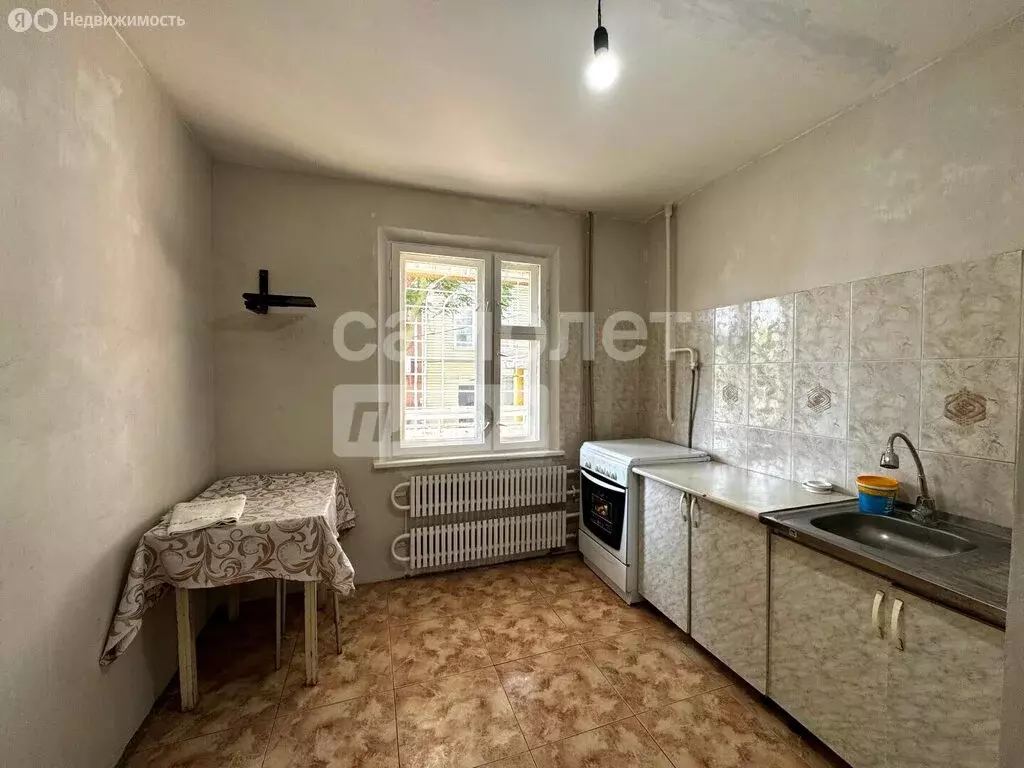 3-комнатная квартира: Славянск-на-Кубани, улица Ковтюха, 67 (63 м) - Фото 1