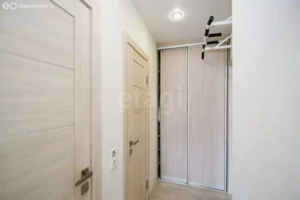 2-комнатная квартира: Омск, Сибирский проспект, 20/1 (54.3 м) - Фото 2