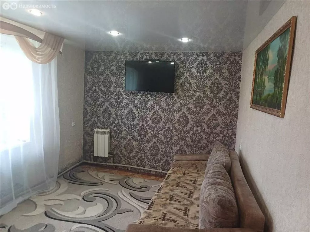 2-комнатная квартира: Ставропольский район, село Верхние Белозёрки, ... - Фото 1