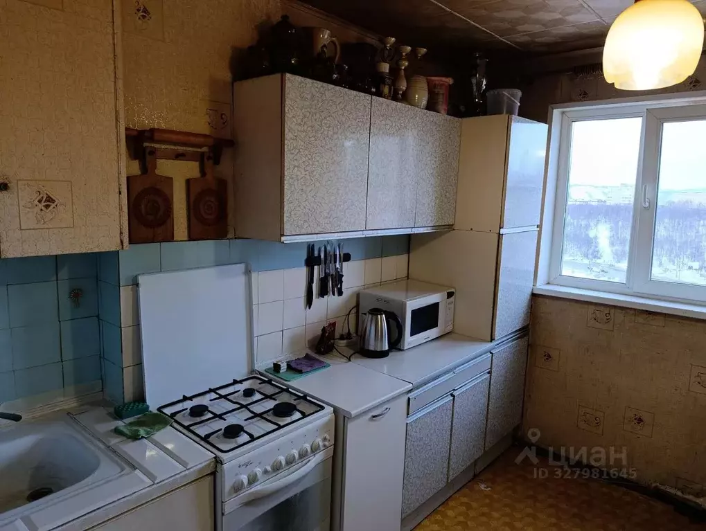 3-к кв. Мурманская область, Мурманск ул. Александрова, 4/1 (59.0 м) - Фото 2