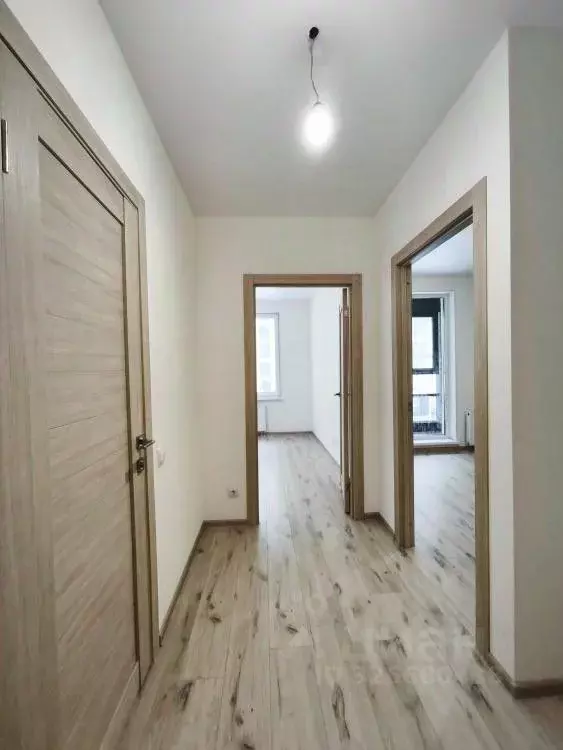 1-к кв. Омская область, Омск Волгоградская ул., 53 (33.6 м) - Фото 2