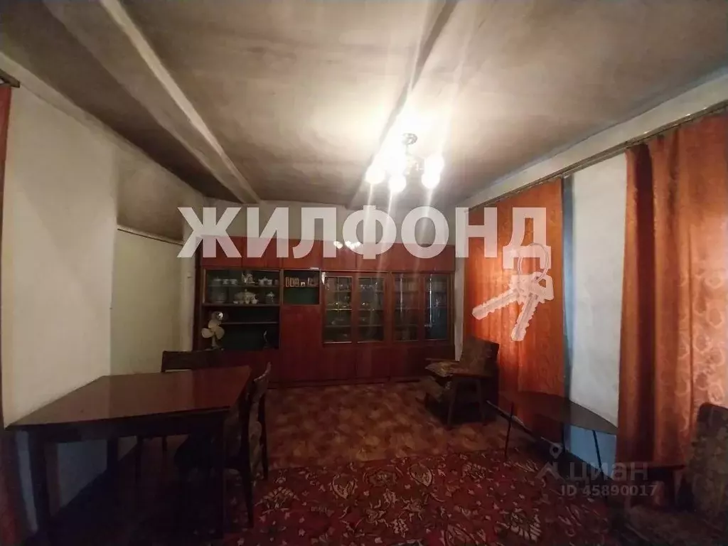 Дом в Тыва, Кызыл Красноармейская ул. (56 м) - Фото 0