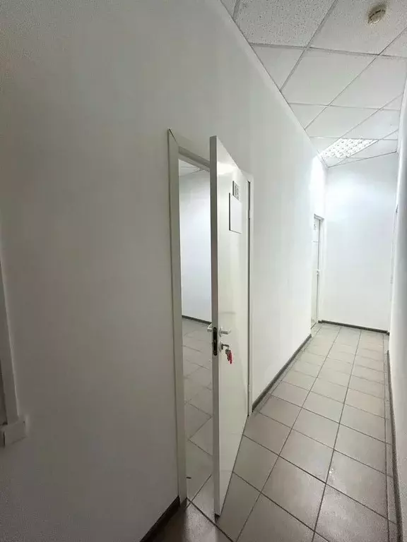 Офис в Новосибирская область, Новосибирск ул. Писемского, 1А (10 м) - Фото 0