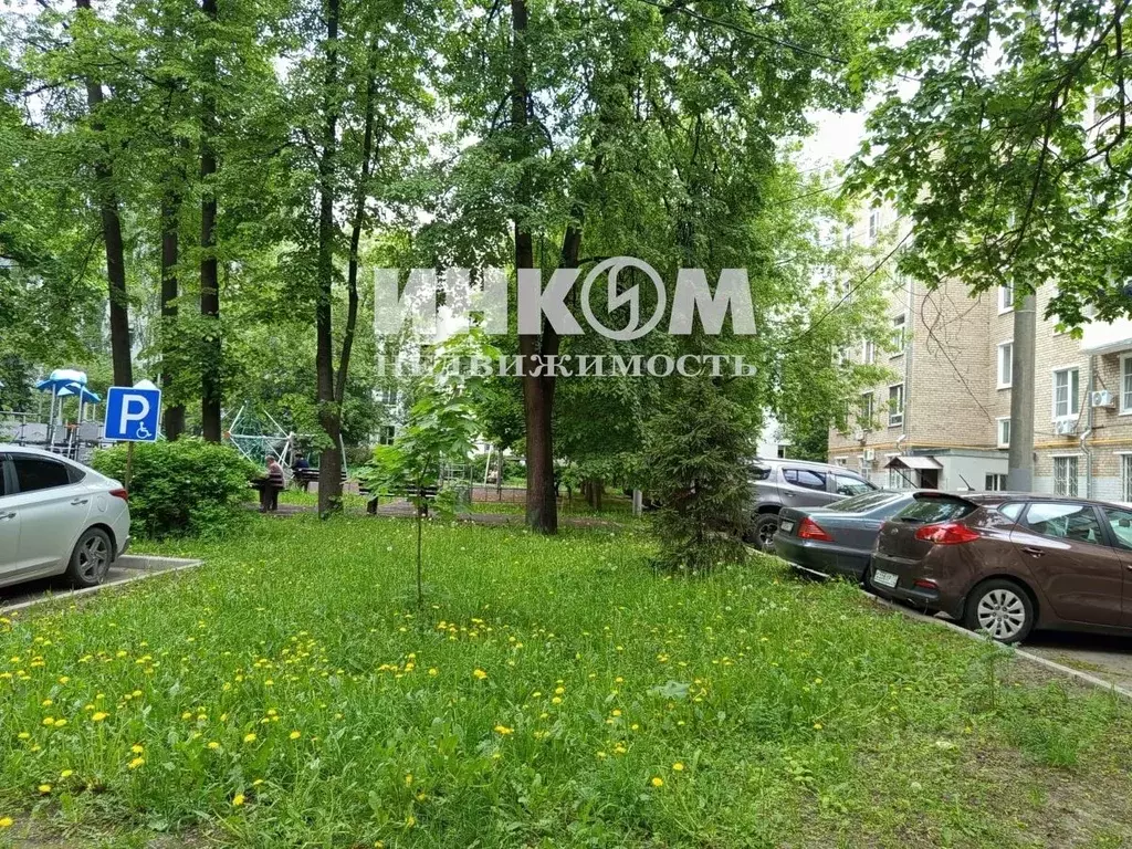 Комната Москва 3-я Гражданская ул., 54 (14.3 м) - Фото 1