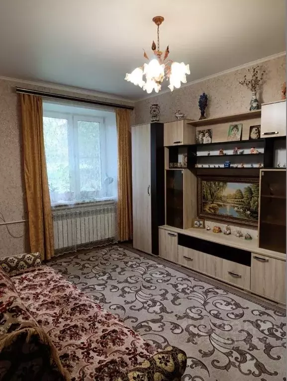 2-к кв. Московская область, Серпухов ул. Химиков, 14 (37.0 м) - Фото 1