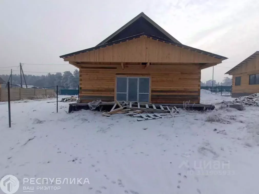 Дом в Красноярский край, Минусинский район, Селиванихинский сельсовет, ... - Фото 1