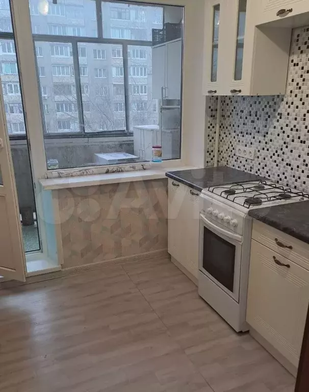 1-к. квартира, 37 м, 5/9 эт. - Фото 0