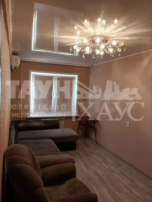 2-к. квартира, 42 м, 2/5 эт. - Фото 0
