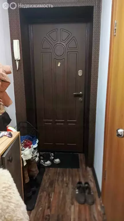 2-комнатная квартира: Асбест, Ленинградская улица, 6 (42.2 м) - Фото 1