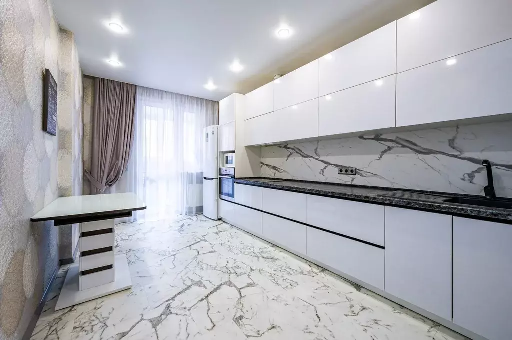 Продаётся 3-к квартира, 90 м - Фото 0