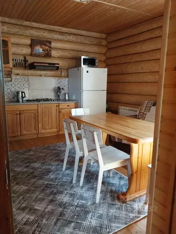 Дом в Тверская область, Осташковский муниципальный округ, д. Уницы  ... - Фото 0