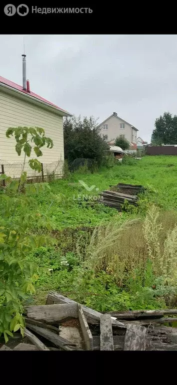 Участок в село Первомайский, Октябрьская улица (17 м) - Фото 1