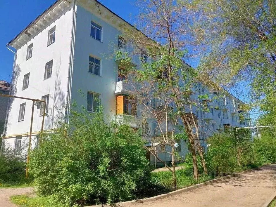 3-к кв. Самарская область, Чапаевск Артиллерийская ул., 12А (70.8 м) - Фото 1