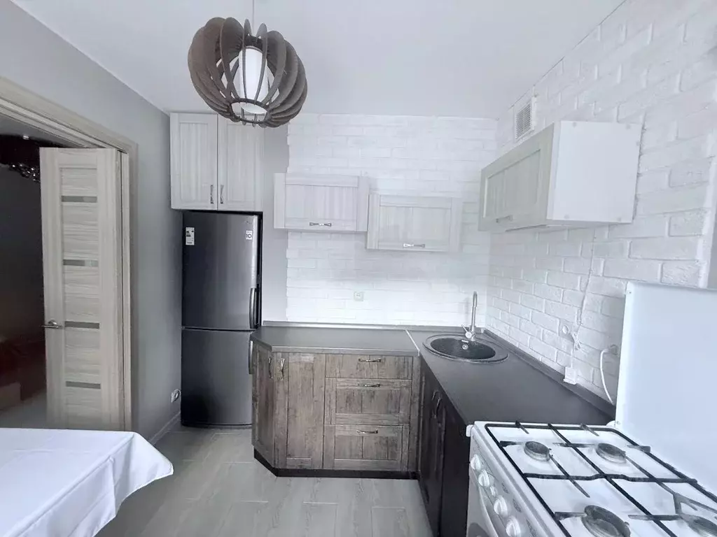 1-к кв. Тульская область, Тула ул. Льва Толстого, 128 (31.0 м) - Фото 2