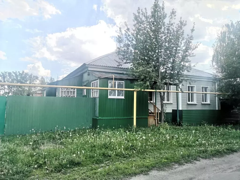 Дом в Воронежская область, Лискинский район, Тресоруковское с/пос, с. ... - Фото 1