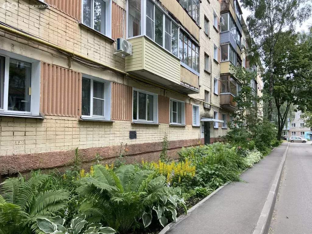 3-комнатная квартира: Киров, улица Некрасова, 28 (59.5 м) - Фото 0