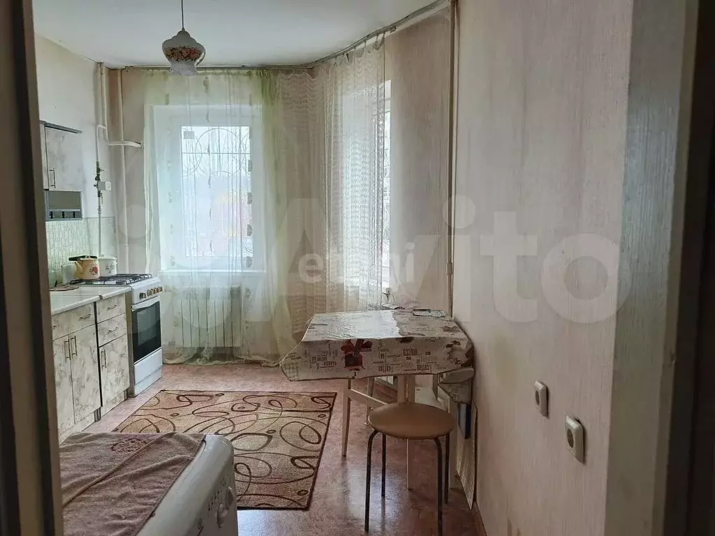 1-к. квартира, 41 м, 1/10 эт. - Фото 1