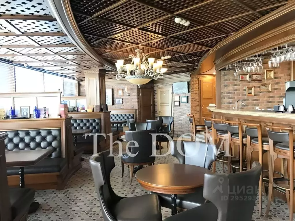 Помещение свободного назначения в Омская область, Омск ул. Гагарина, ... - Фото 1