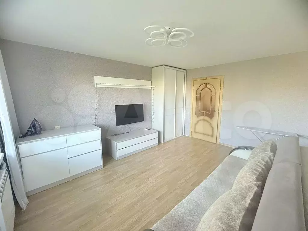 3-к. квартира, 65 м, 4/9 эт. - Фото 0