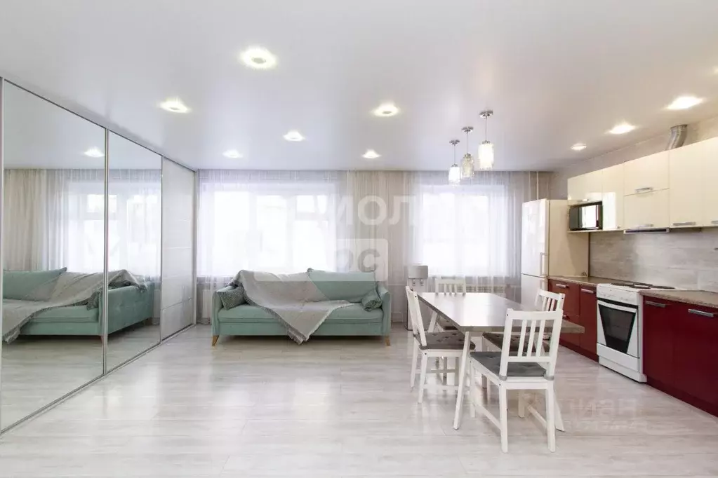 3-к кв. Томская область, Томск ул. Ивановского, 16 (64.7 м) - Фото 1