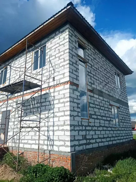 Дом 200 м на участке 15 сот. - Фото 1