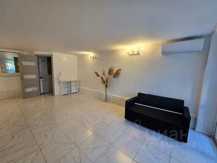 Офис в Севастополь ул. Кулакова, 8 (35 м) - Фото 2