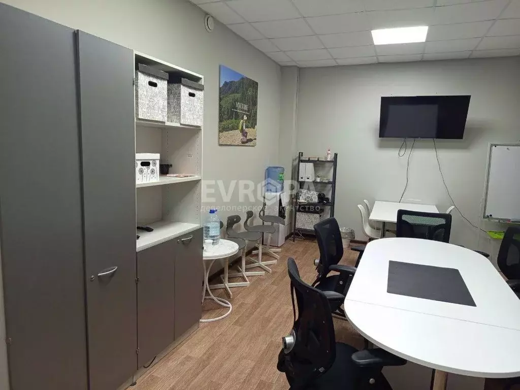 Офис в Ульяновская область, Ульяновск Новосондецкий бул., 11Б (28 м) - Фото 1