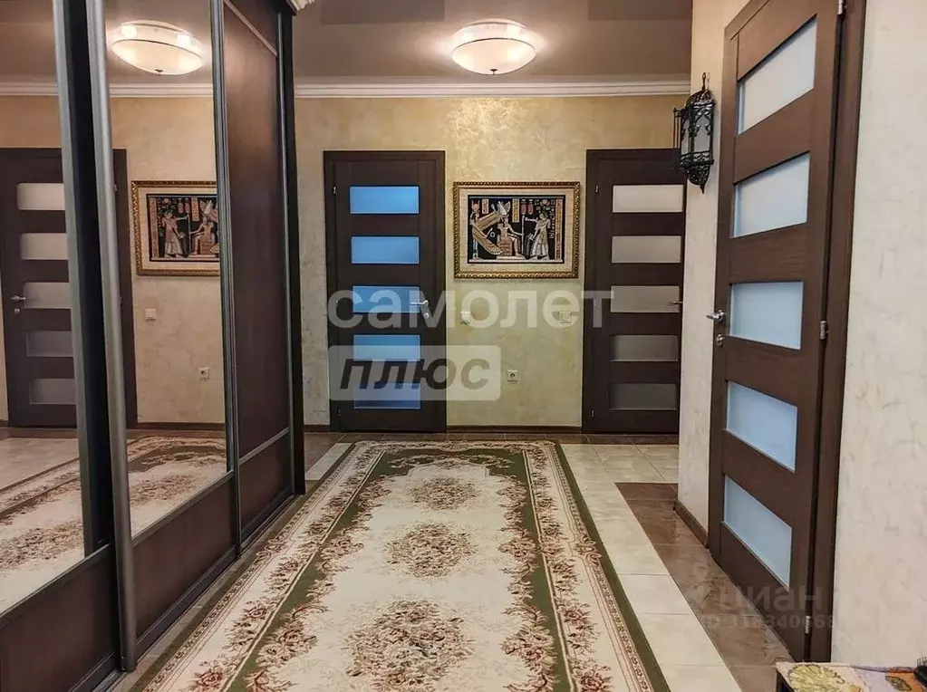2-к кв. Татарстан, Зеленодольск ул. Космонавтов, 15 (91.9 м) - Фото 1
