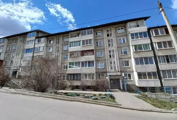 1-к. квартира, 32 м, 2/5 эт. - Фото 0