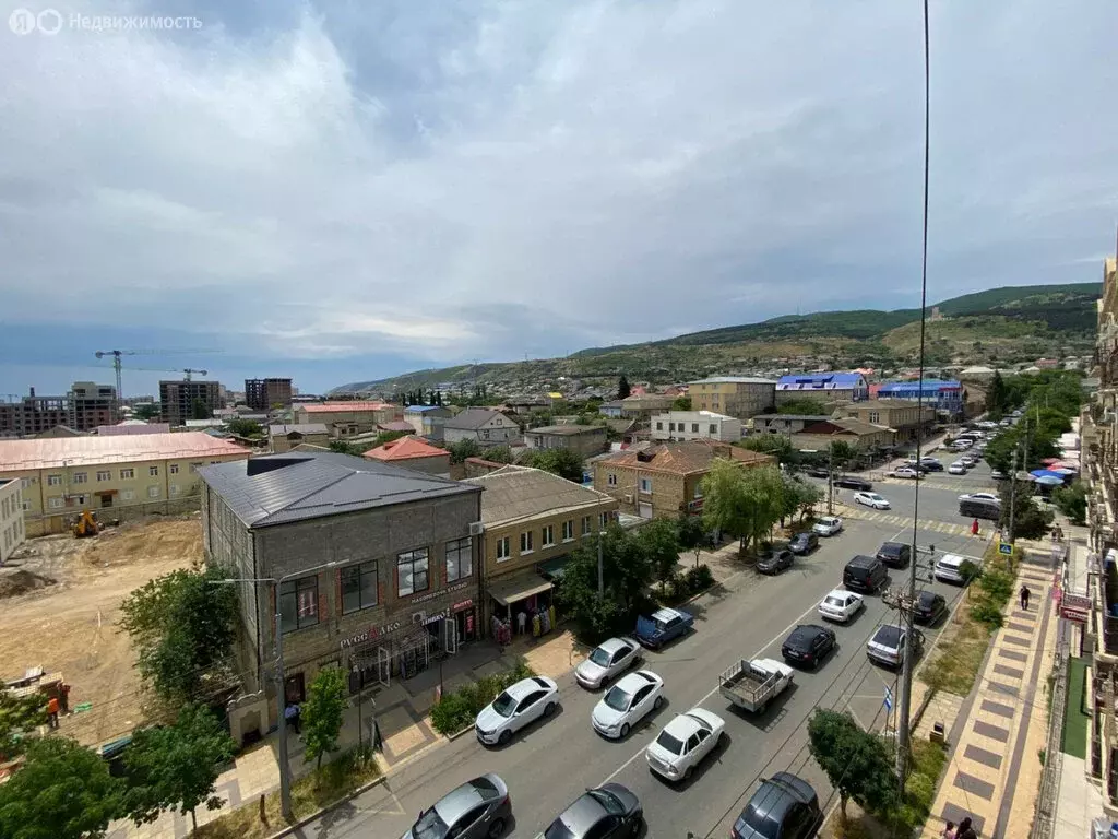 3-комнатная квартира: Дербент, улица У. Буйнакского, 68 (100 м) - Фото 0