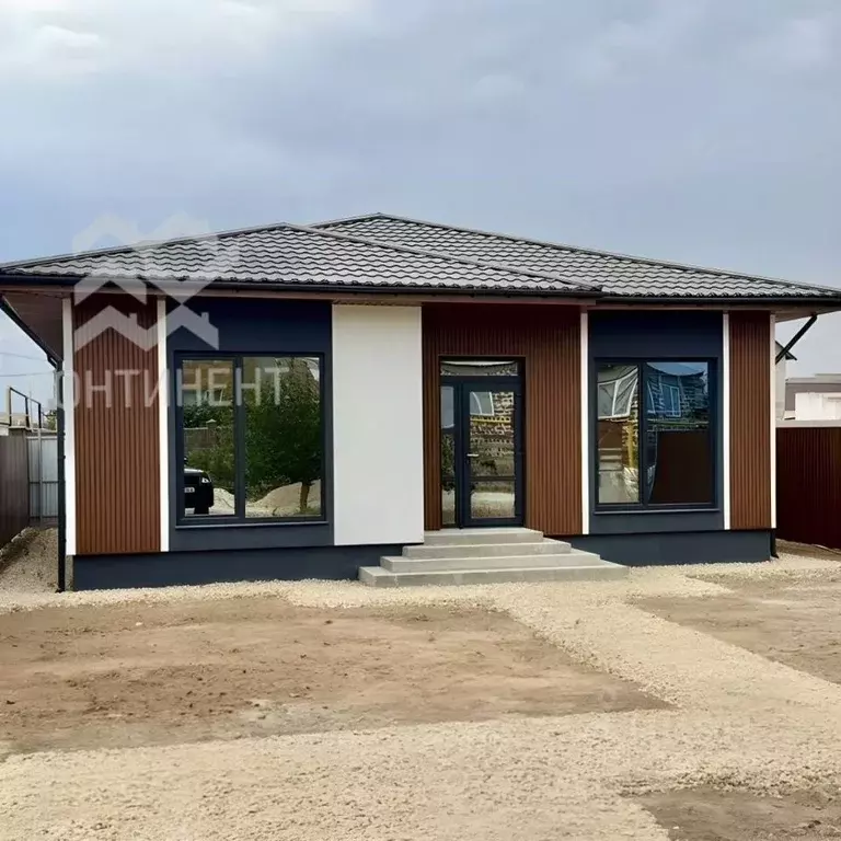 Дом в Крым, Евпатория ул. Энвера Османова (110 м) - Фото 2