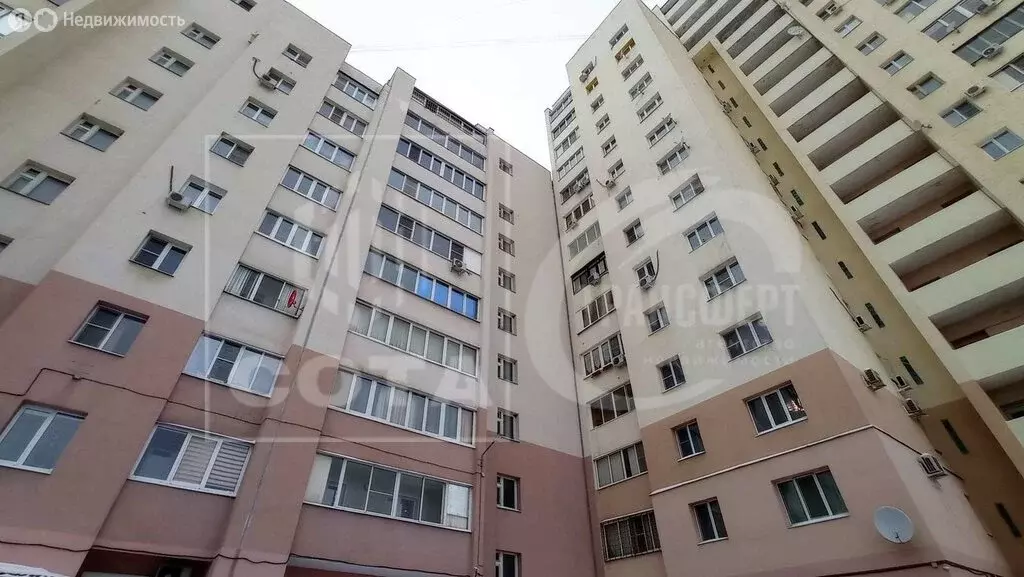 2-комнатная квартира: Воронеж, улица 20-летия Октября, 64 (65.1 м) - Фото 0