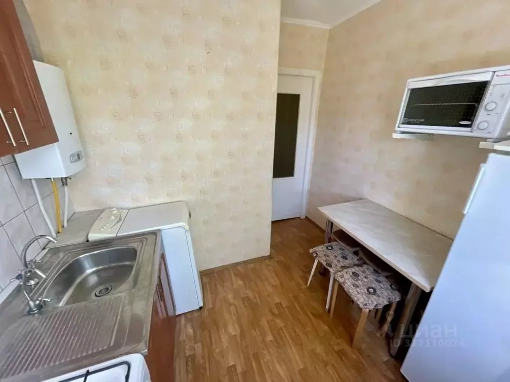 2-к кв. Брянская область, Брянск Литейная ул., 60 (60.0 м) - Фото 1