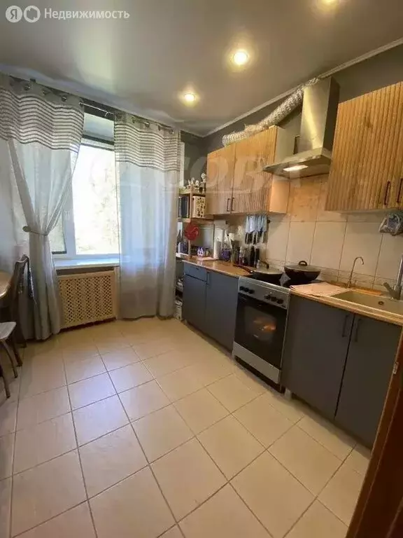 3-комнатная квартира: Тобольск, 6-й микрорайон, 13А (105.3 м) - Фото 1