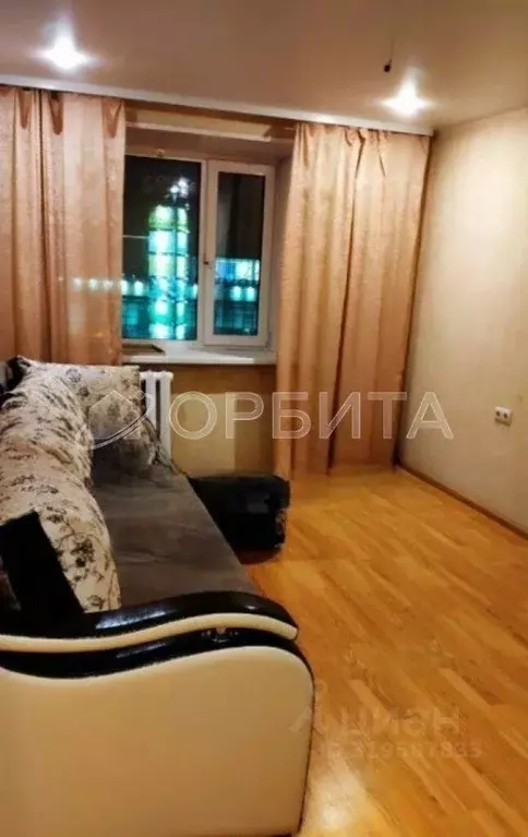 1-к кв. Тюменская область, Тюмень ул. Пермякова, 7 (35.8 м) - Фото 0