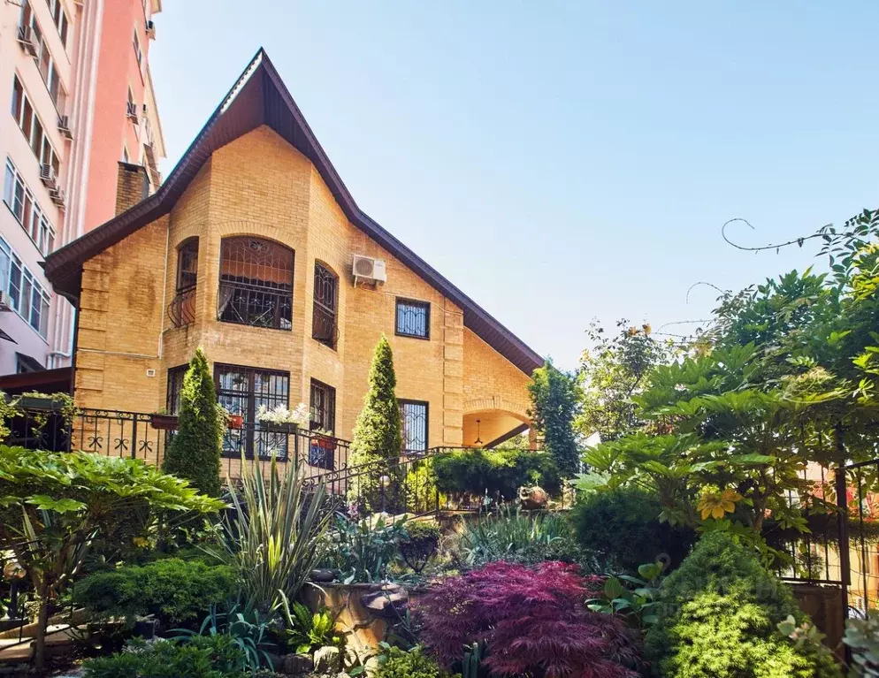 Дом в Краснодарский край, Сочи Завокзальный мкр, ул. Севастопольская, ... - Фото 1